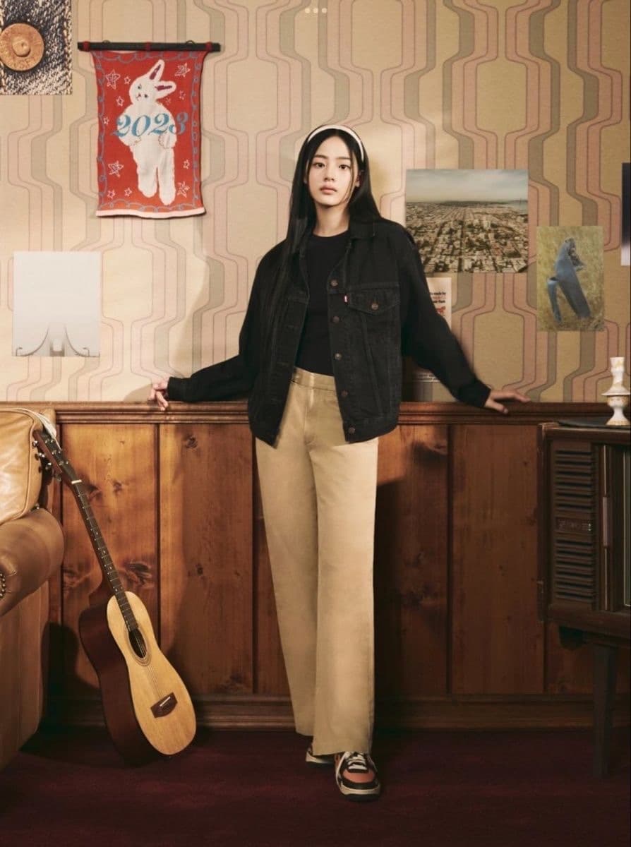 Cover for New Jeans: Minji Mini Series