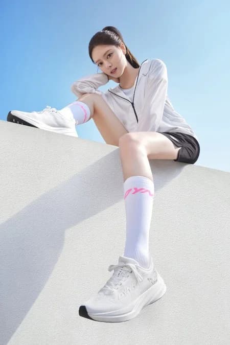 Cover for Yuna's Favorite