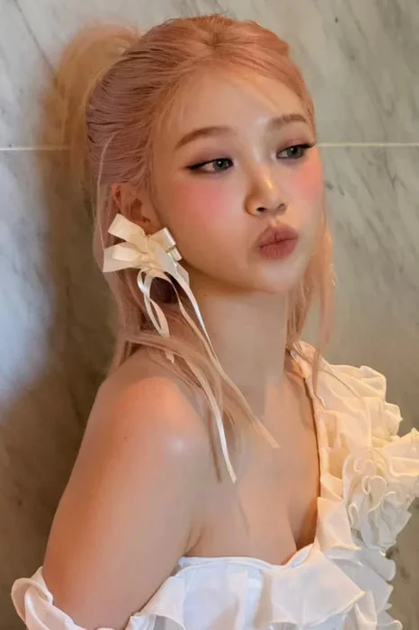 Cover for CUM2A