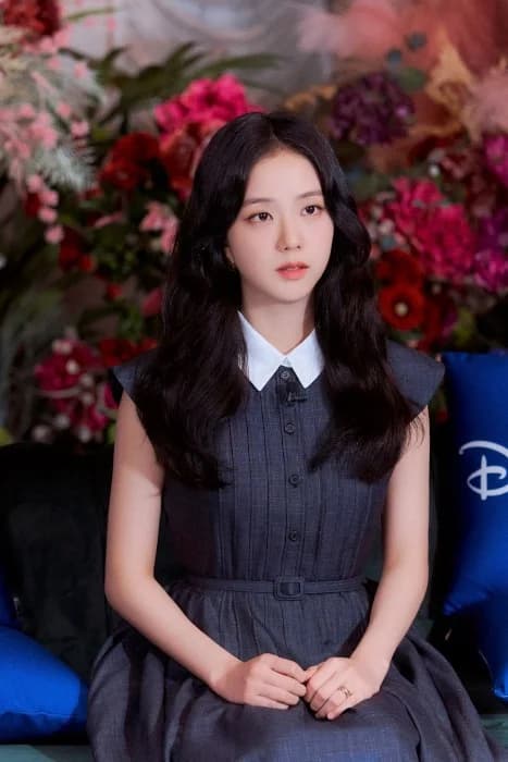 Cover for Life Between Dreams - A Jisoo AU