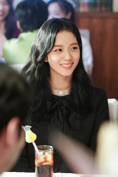 Cover for Life Between Dreams - A Jisoo AU