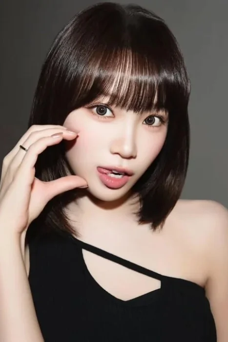 Okay's Chaewon