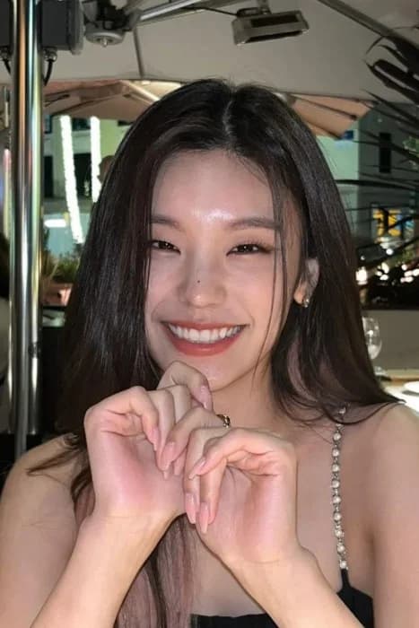 singaporefriednoodles' Yeji