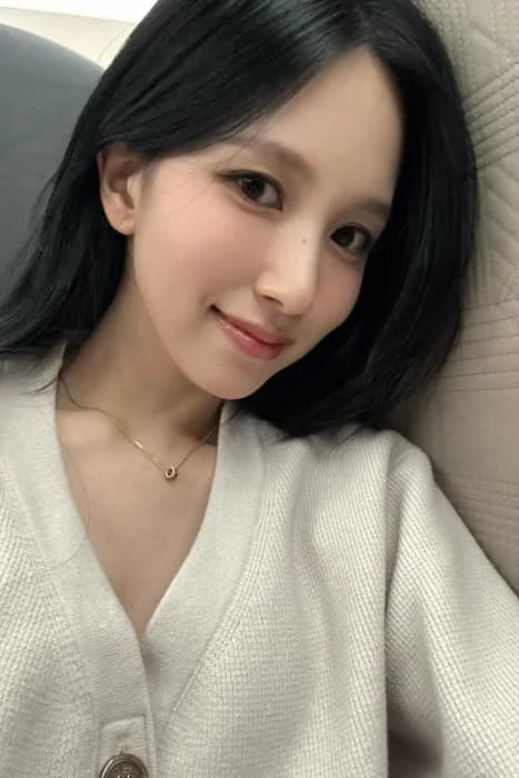 Mina 001