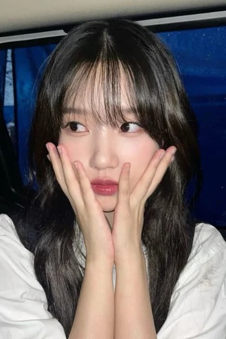 Jo Yuri 001