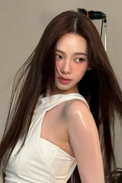 Karina 003