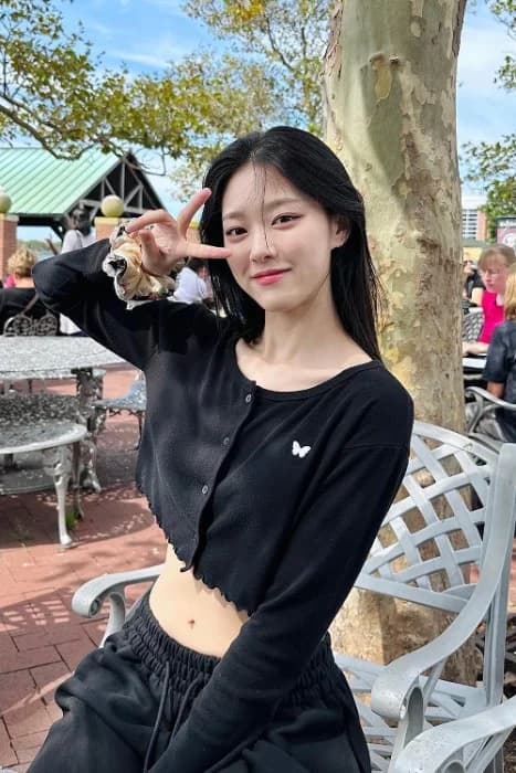 Hyunjin 003