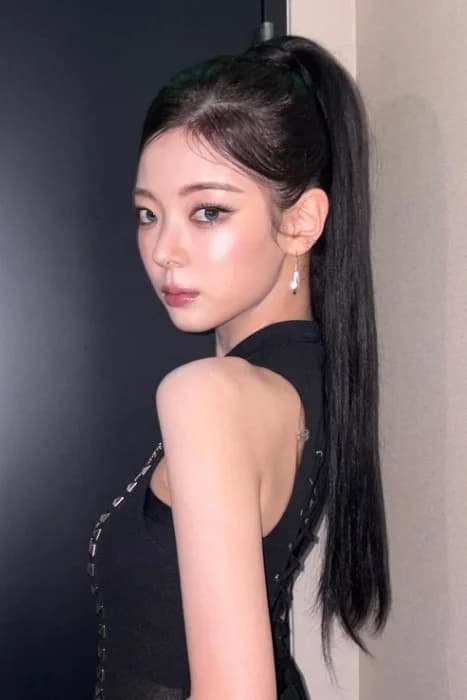 Lia 003