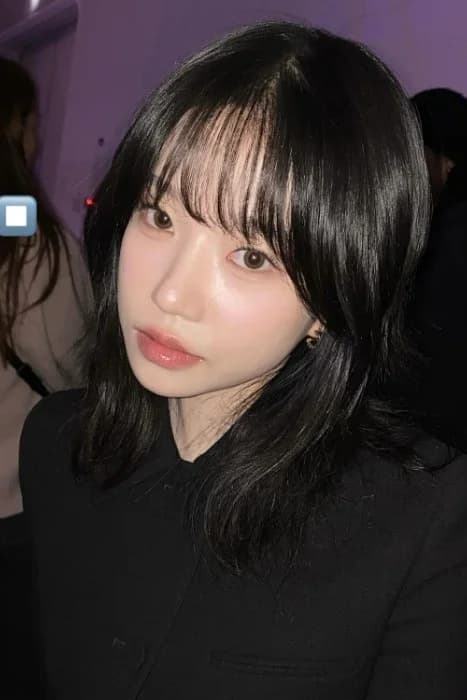 Jo Yuri 002