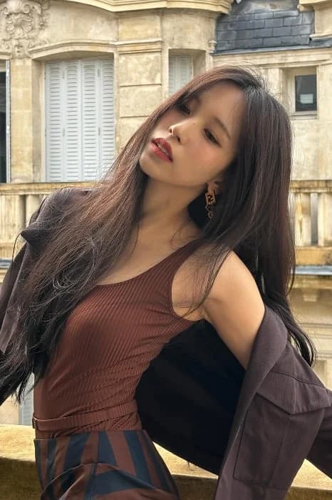 Mina 003