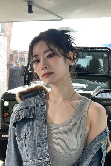 Dahyun 002