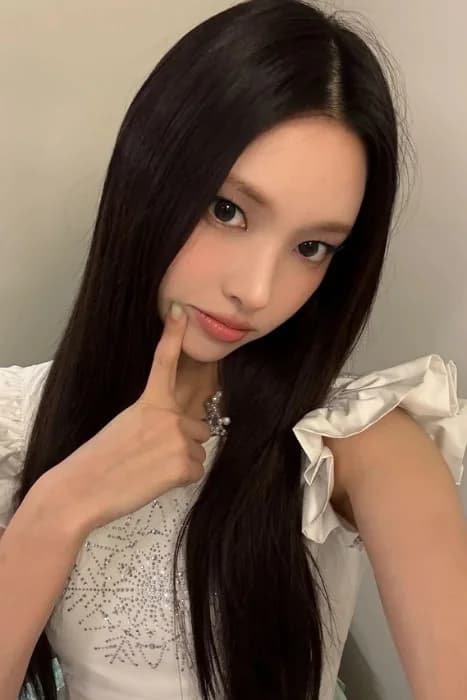 Yunah 002