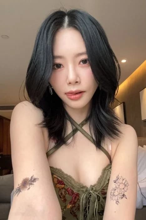 JiU 002
