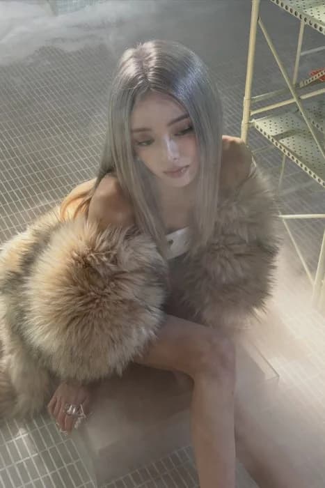 Yuna 004