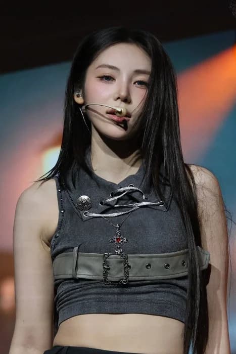 Jinsoul 005
