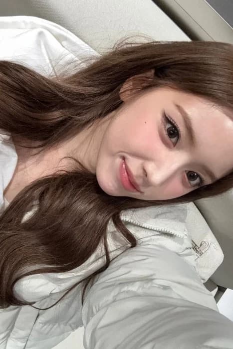Jiwoo 001