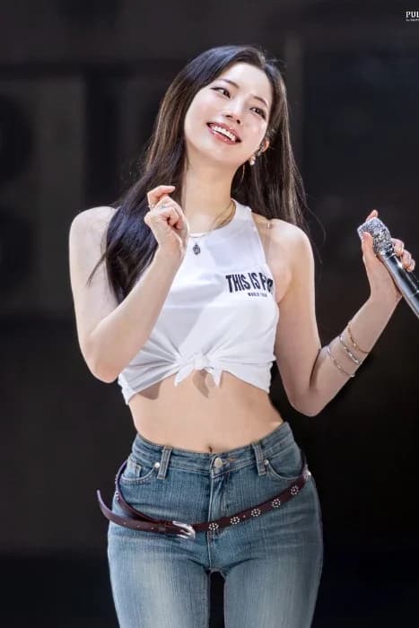 Dahyun 005