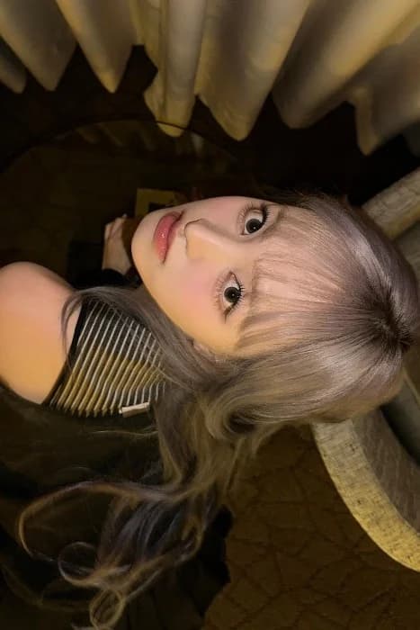 Liz 005
