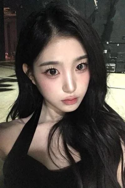 Jiyeon 001