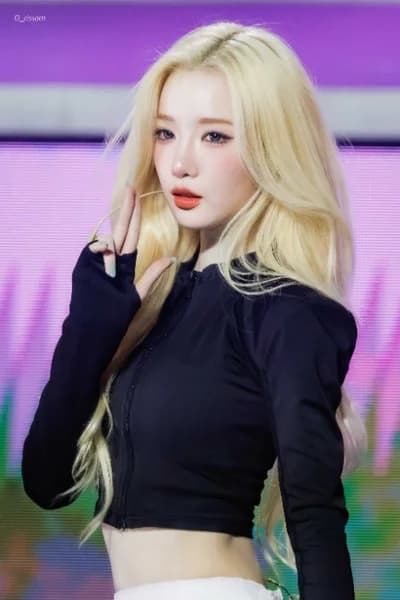 Yooyeon 005