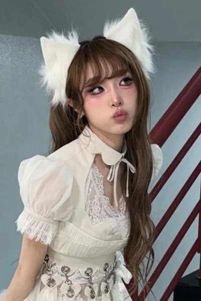 Yena 004