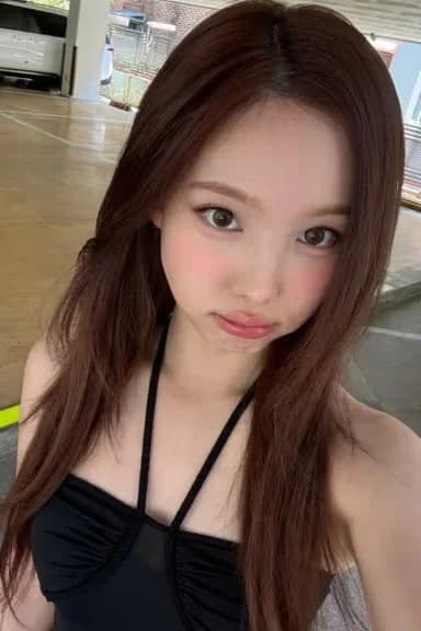 Nayeon 002